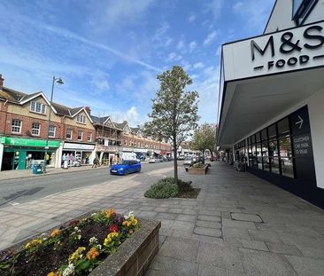 Osborne Road, New Milton, Hampshire, BH25 - Photo 2