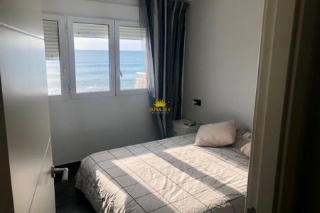 3-BEDROOM APARTMENT WITH SEA VIEWS - LA ALBUFERETA - Photo 4