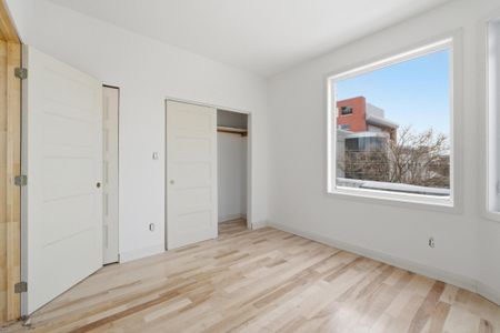 6025 Rue De St-Vallier, app.301, H2S 2P4, H2S 2P4, Montréal - Photo 2