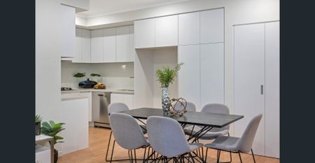 Charming 2 bedroom West End Hhome for Rent - Photo 2