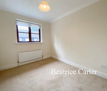 3 bedroom detached house to rent - Photo 4