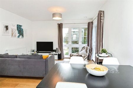 1 bedroom flat to rent - Photo 2