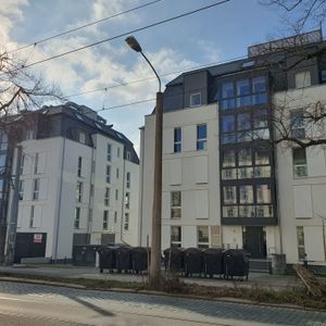 Hochwertige 2-Zimmer-Wohnung mit Loggia im Herzen der Äußeren Neustadt - Photo 2