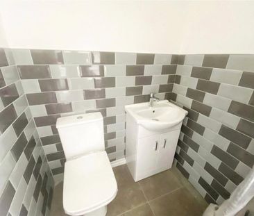 1 bedroom property to rent - Photo 6