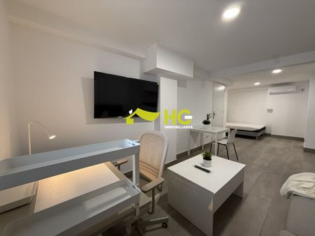 Alquiler Estudio en Urbanización - El Bosque, Villaviciosa De Odón - Photo 2