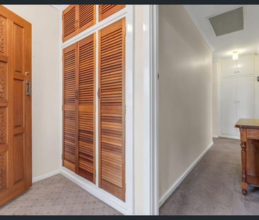 HOUSE FOR RENT - Photo 2