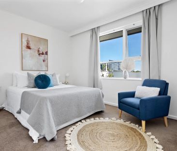 Sensational Malvern Living - Photo 4