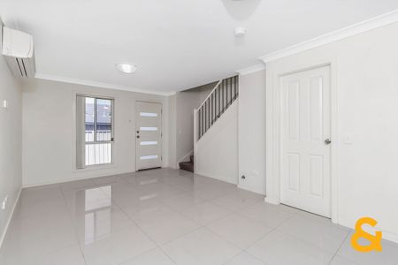 Three Bedroom Townhouse In Convenient Location - Photo 2