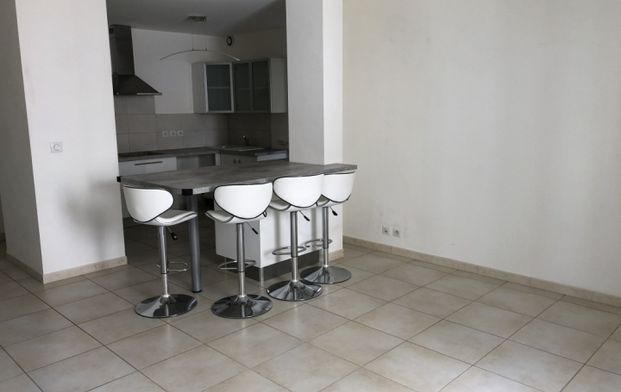 Location Appartement P2 Sorgues - Photo 1