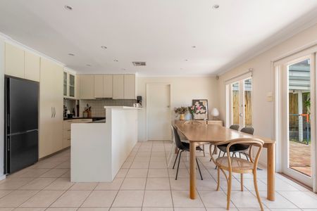 31 Cressy Street, Malvern VIC 3144 - House For Rent | Domain - Photo 4