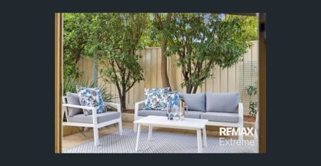 LOW MAINTENANCE MODERN VILLA - Photo 5