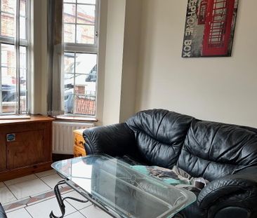 16 Melrose Street, Lisburn Road, Belfast, BT9 7DN - Photo 1