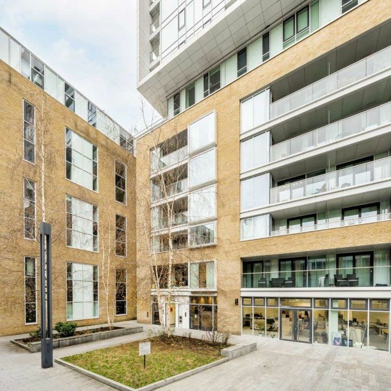 Spectrum Way, Wandsworth, SW18 - Photo 1
