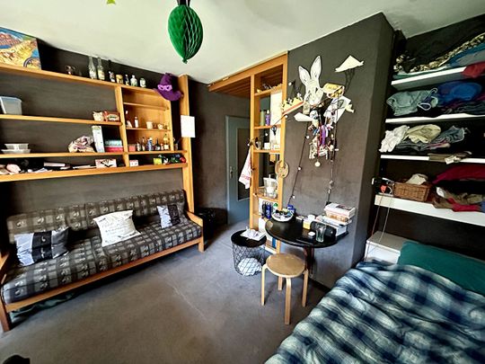 Apartment - Photo 1