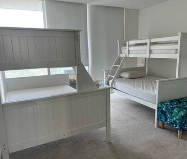**6 months lease only** Fully Furnished 2x2 Apartment with Ocean Views - Photo 5