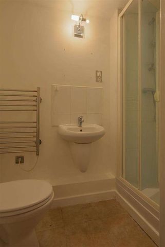 Richmond Hill Gate, Richmond Hill, BH2 - Photo 4