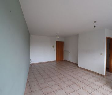 Een appartement op de 1ste verdieping met 2 slaapkamers, terras en ... - Foto 3