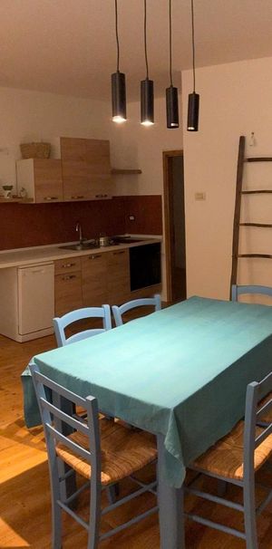 STANZA SINGOLA, BALCONE, p.bici e cantina - Photo 1