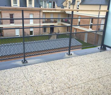 Location Appartement 3 pièces 53m² HONFLEUR 14600 - Photo 3
