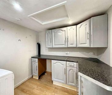 Whitnash Close, Balsall Common, CV7 - Photo 1