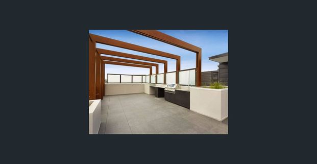 Contemporary 1 Bedroom Apartment in the Heart of Brunswick - Photo 1