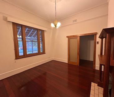 East Fremantle - Photo 1