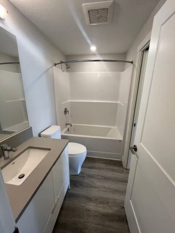 Soho Kelowna – Third Floor - Photo 5