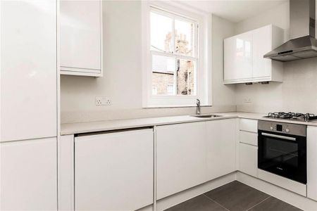 1 bedroom flat to rent - Photo 2