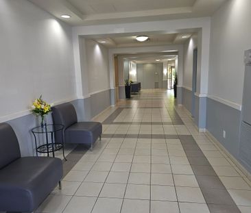 For Lease - 3650 Kingston Road Unit# 826, Toronto, Ontario - Photo 2