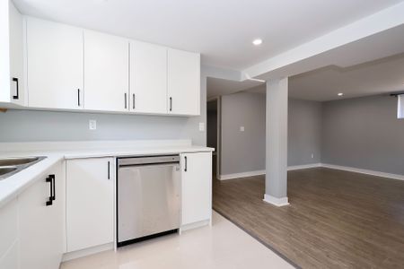 For Lease - 885 Myers Street, Oshawa, Ontario - Photo 5