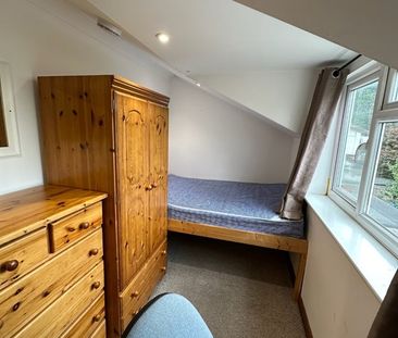 4 Bed Terraced House, Avenue Road, SO14 - Photo 6