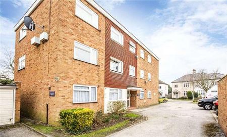 Canvey Road, Leigh-on-sea, Essex, SS9 - Photo 3