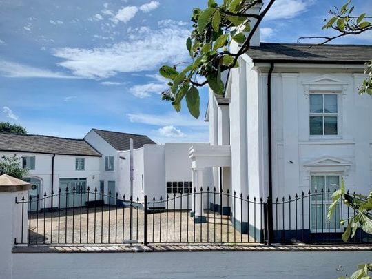 Abberley House, Himley Road, DY1, Property for rent - Photo 1