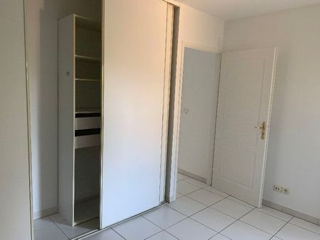 Location appartement Marseille 8ème (13008) - Photo 4