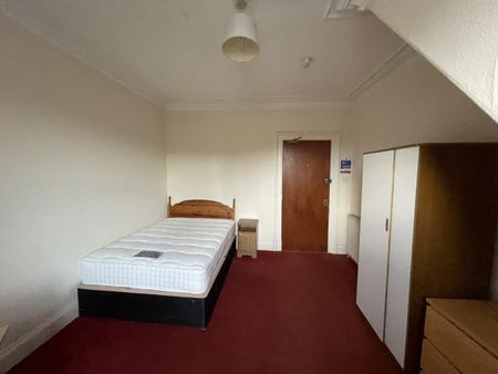 20 Top Floor, None, Whitehall Street, DD1 4AF, Dundee - Photo 4