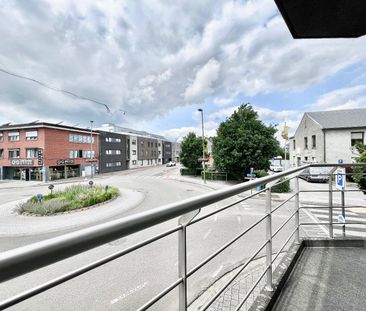 Ruim 1 slpk app met 2 terassen in het centrum van Wommelgem - Photo 3
