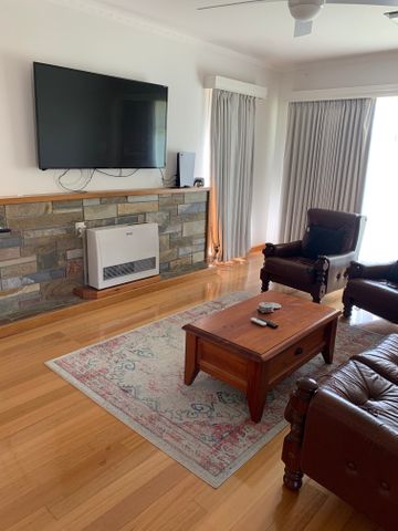 Black Hill - Photo 2