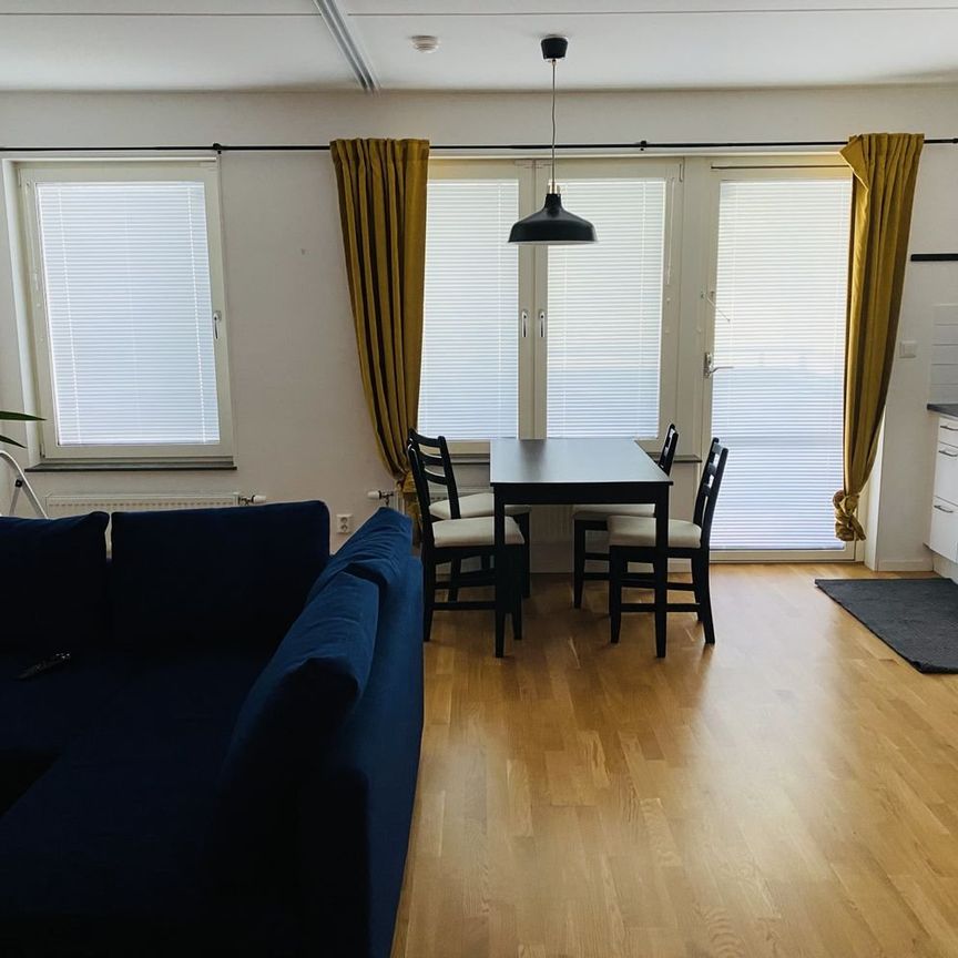 Rågsvedsvägen, Bandhagen - Photo 1