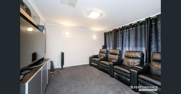 The Ultimate Family Lifestyle - Photo 1