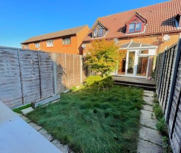 Oliver Close, Addlestone, Surrey, KT15 - Photo 6