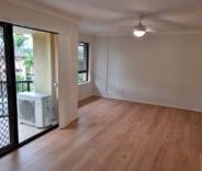 8/5 Mountain View Avenue MIAMI, QLD, 4220 - Photo 1