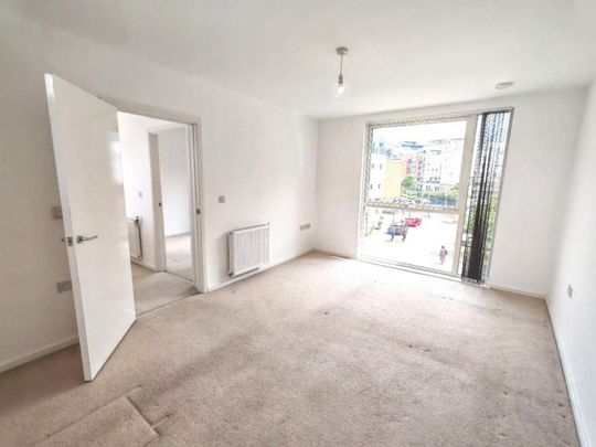 3 bedroom maisonette to rent - Photo 1