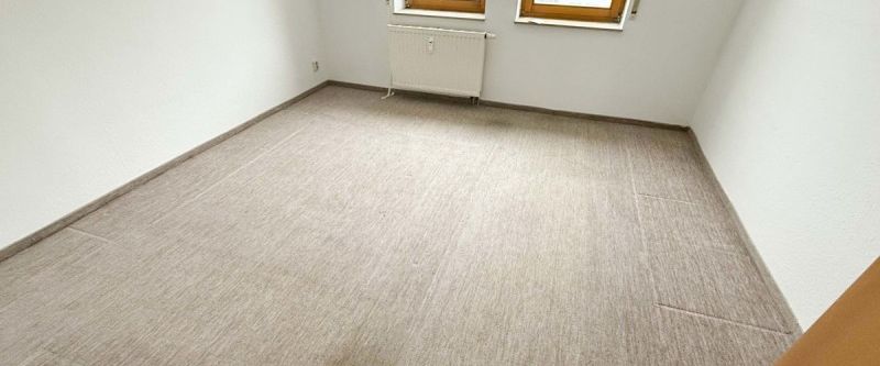 2-Raum-Balkonwohnung im Herzog-Georg-Ring in Annaberg!! - Foto 1