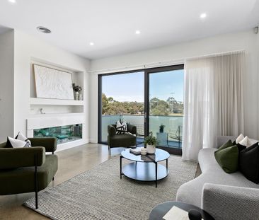 Unparalleled home, in an even more unique location - Photo 1