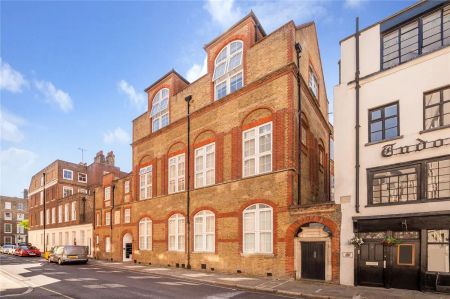 1 bedroom house in Holborn - Photo 4