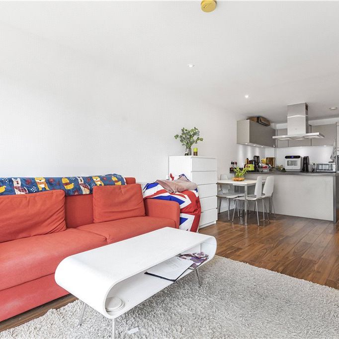 Upper North Street, London, E14 6GU - Photo 1