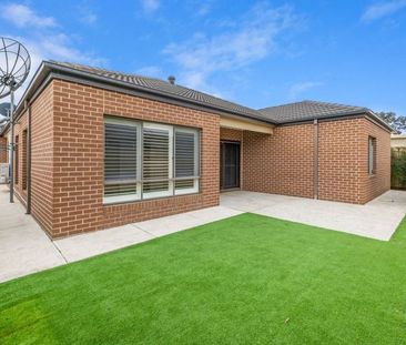 FOUR BEDROOM HOME - Photo 6