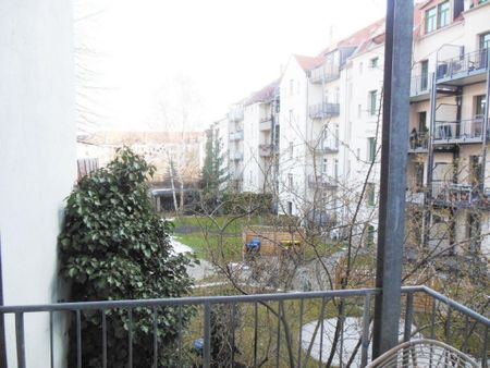 Schöne 3 R.Whg. - Balkon, Bad mit Fenster, 2er WG geeignet - Photo 5