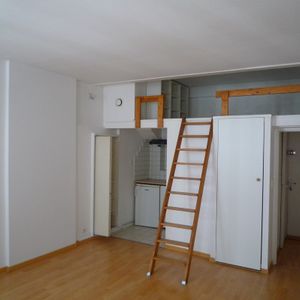 Appartement à louer 1 pièce - Photo 2