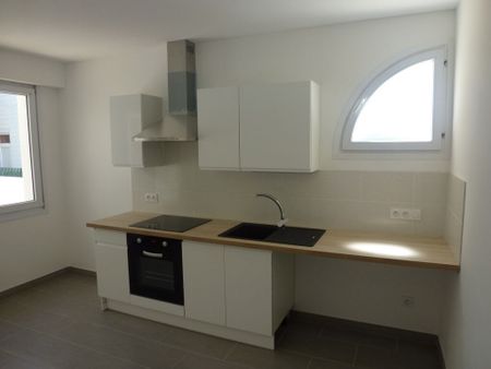 Location appartement 4 pièces, 97.40m², Narbonne - Photo 4